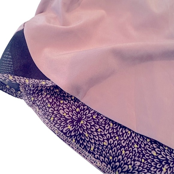 Lululemon Go the Distance Reversible‎ Shorts Women's 10 Mauvelous Athleisure - Picture 9 of 14